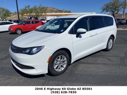 Used 2022 Chrysler Voyager LX