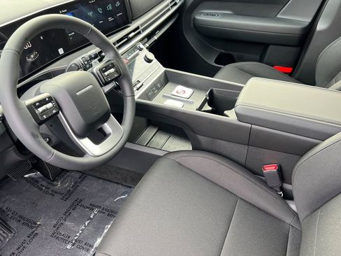 New 2026 Hyundai Santa Fe SE image 8