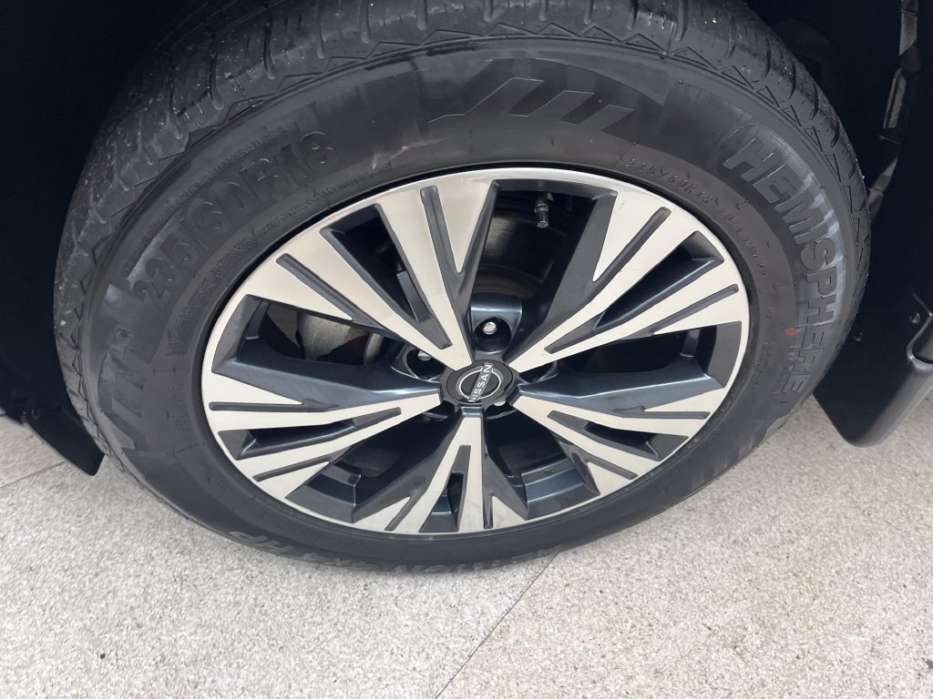 Used 2022 Nissan Rogue SV AWD/4WD image 9