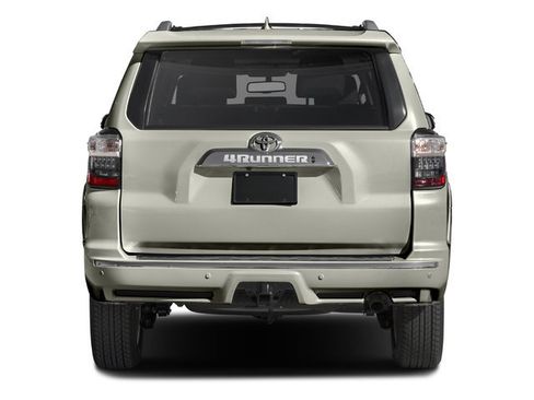 Used 2016 Toyota 4Runner SR5 AWD/4WD image 8