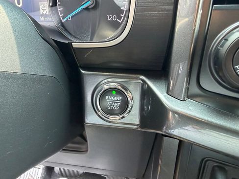 Used 2022 Ford F150 XLT w/ Equipment Group 302A High AWD/4WD image 31