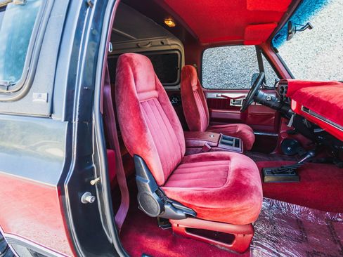 Used 1990 GMC Jimmy 4WD image 40