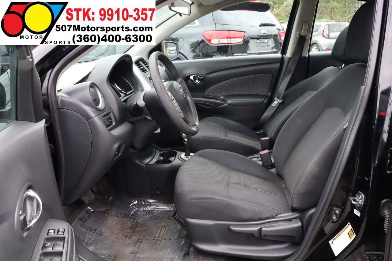Used 2016 Nissan Versa SV FWD image 7