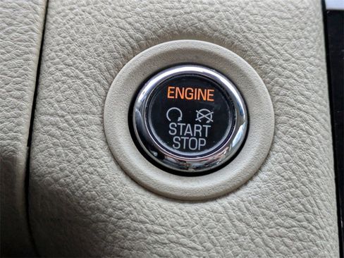 Used 2014 Ford Taurus Limited w/ Equipment Group 301A image 28