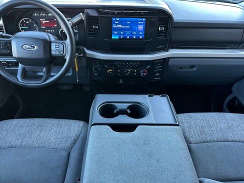Used 2024 Ford F250 XLT image 13