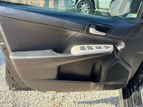 Used 2013 Toyota Camry SE image 20