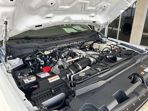 Used 2025 Ford F350 XLT image 10