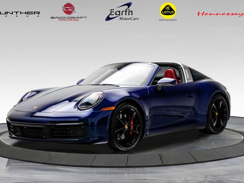 Used 2024 Porsche 911 Targa 4S image 1