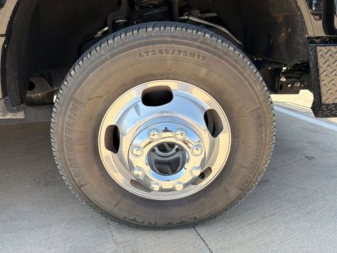 Used 2025 Ford F350 XLT AWD/4WD image 11