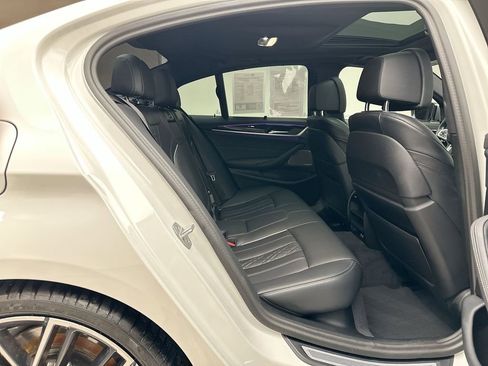 Used 2023 BMW M550i xDrive M550i xDrive w/ Executive Package image 7