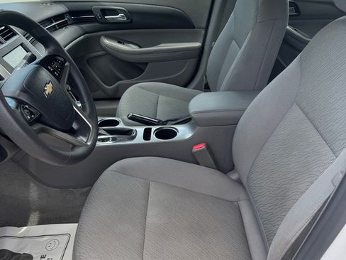 Used 2016 Chevrolet Malibu LS w/ Protection Package FWD image 7