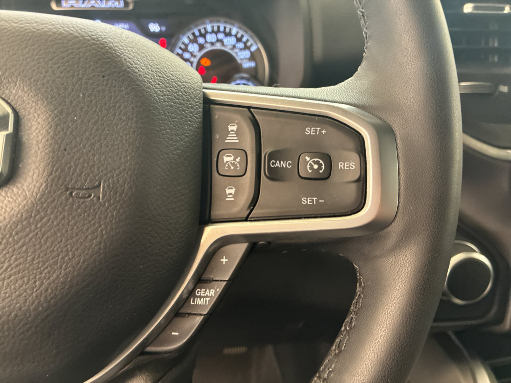 Used 2025 RAM 1500 Big Horn AWD/4WD image 23