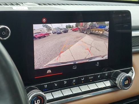 Used 2023 GMC Canyon AT4 w/ AT4 Premium Package AWD/4WD image 29