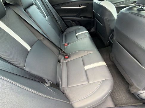 Certified 2025 Toyota Camry SE w/ Convenience Package FWD image 32