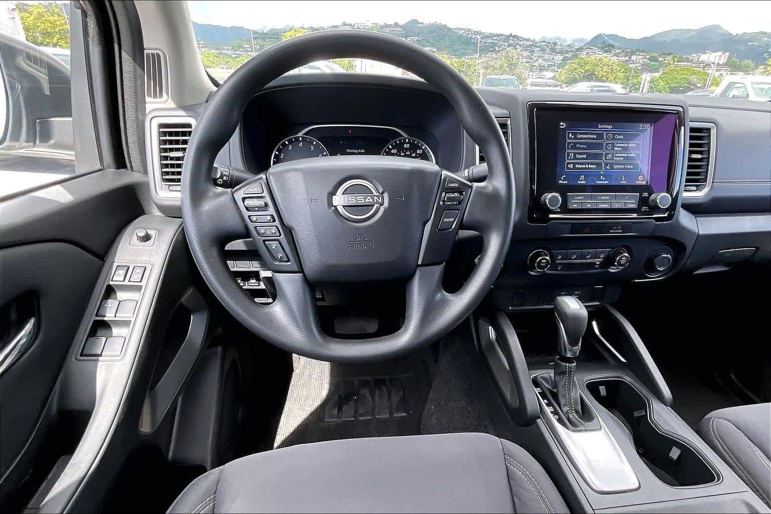 Used 2023 Nissan Frontier SV AWD/4WD image 14