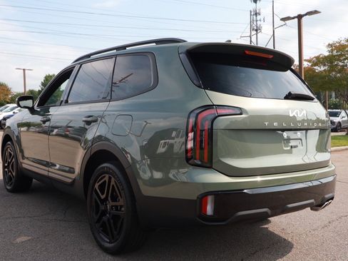 Used 2024 Kia Telluride EX X-Line AWD/4WD image 3