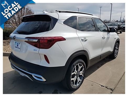Used 2021 Kia Seltos EX image 8