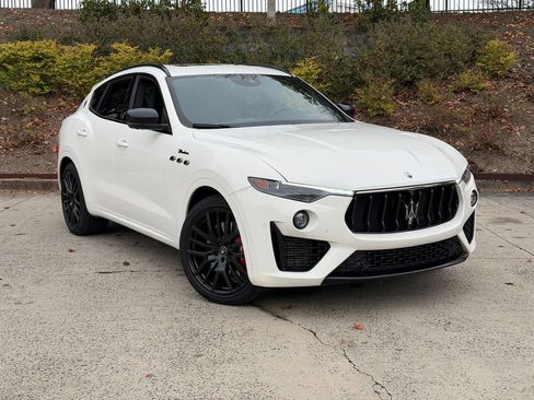 Certified 2024 Maserati Levante Modena Ultima image 1