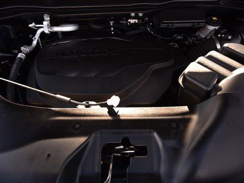 Certified 2024 Honda Passport EX-L image 32