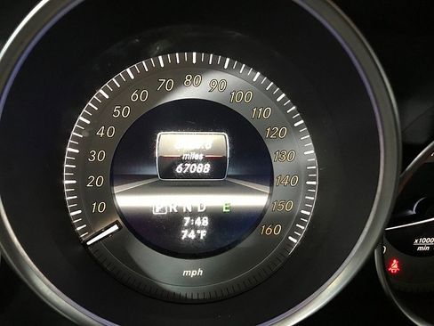 Used 2013 Mercedes-Benz C 250 Sedan w/ Multimedia Pkg image 17