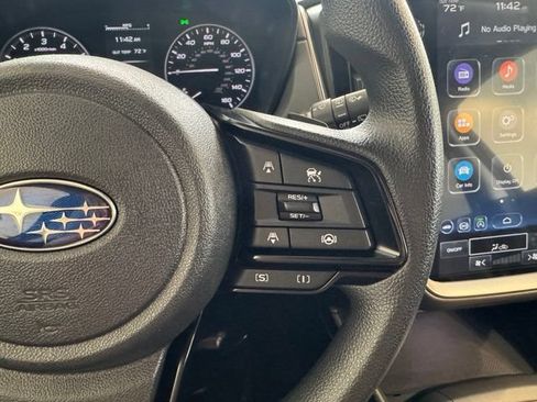 Used 2025 Subaru Crosstrek 2.5i Premium AWD/4WD image 23