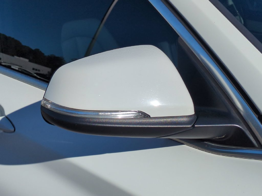 Used 2022 BMW X1 sDrive28i w/ Premium Package FWD image 11