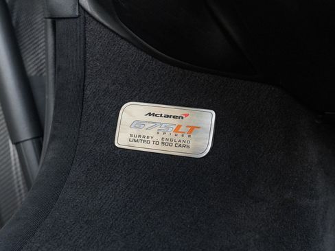 Used 2016 McLaren 675LT Spider image 44