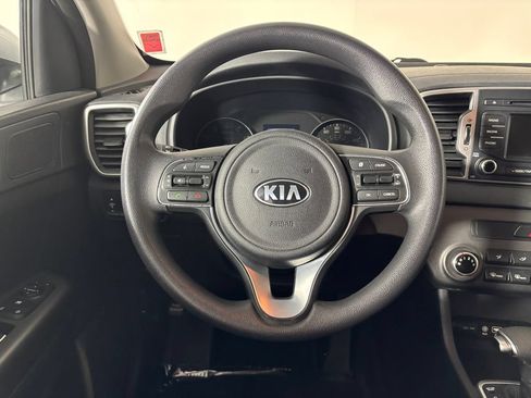Used 2017 Kia Sportage LX AWD/4WD image 17