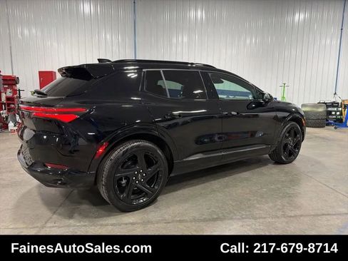 Used 2024 Chevrolet Equinox EV RS AWD/4WD image 17