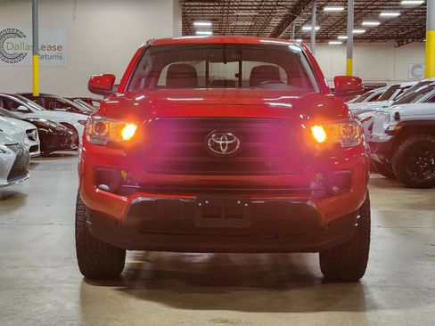 Used 2023 Toyota Tacoma SR AWD/4WD image 2