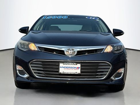 Used 2014 Toyota Avalon XLE FWD image 16
