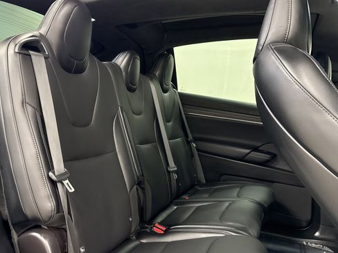 Used 2023 Tesla Model X Base image 26