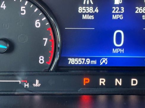 Used 2023 Ford Explorer XLT image 18