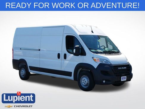 Used 2025 RAM ProMaster 2500 w/ Convenience Group FWD image 1