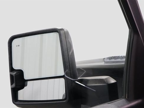 Used 2020 Chevrolet Silverado 2500 LTZ image 23