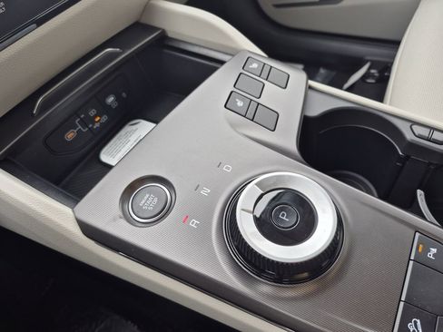 New 2026 Kia Sportage EX image 23