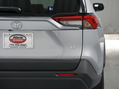 Certified 2025 Toyota RAV4 LE image 10
