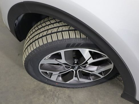 Used 2021 Kia Sportage EX w/ EX Technology Package FWD image 44