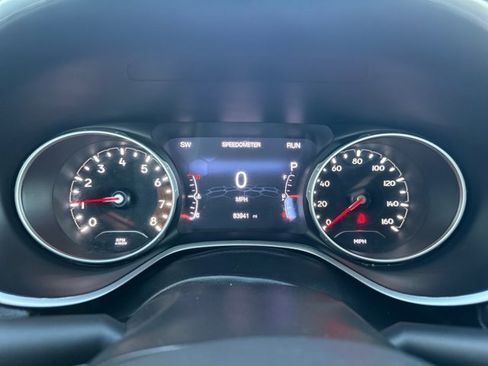 Used 2020 Jeep Compass Limited image 16