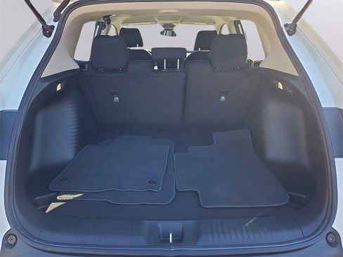 Certified 2024 Honda HR-V LX image 27