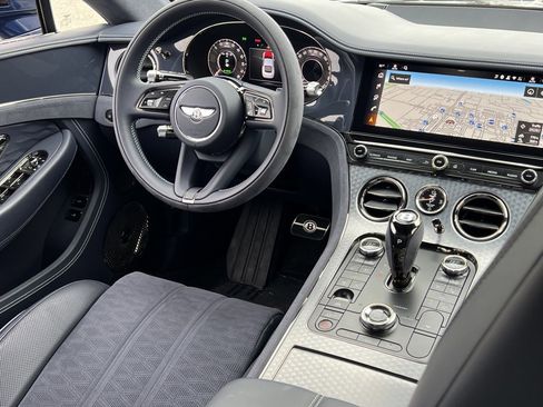 Used 2025 Bentley Continental GT Speed image 4