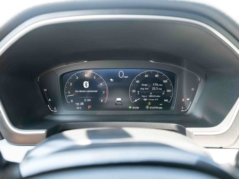 Used 2025 Honda Pilot Elite image 16