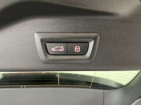 Used 2026 BMW X5 M60i AWD/4WD image 31