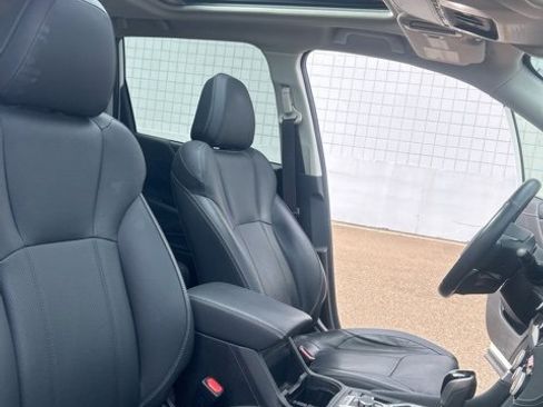 Used 2020 Subaru Forester Limited w/ Popular Package #3 image 19