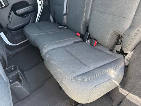 Certified 2024 Jeep Wrangler Sport S image 12