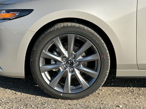 New 2026 MAZDA MAZDA3 2.5 S Sedan w/ Preferred Pkg image 31