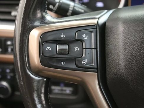 Used 2021 Chevrolet Tahoe High Country w/ Premium Package AWD/4WD image 14