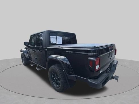 Used 2023 Jeep Gladiator Sport AWD/4WD image 6
