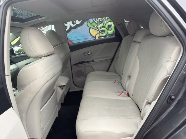 Used 2010 Toyota Venza AWD image 19