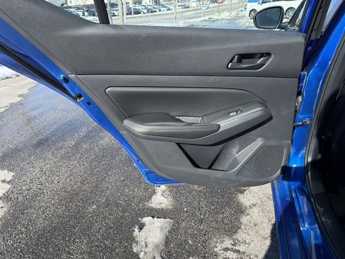 Used 2025 Nissan Altima 2.5 SV image 31